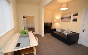 Beautiful 4 Bedroom Victorian Apartment Sleeps 7 Stockport